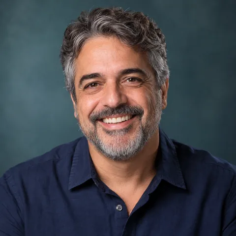 Retrato ilustrativo da voz IA Mário